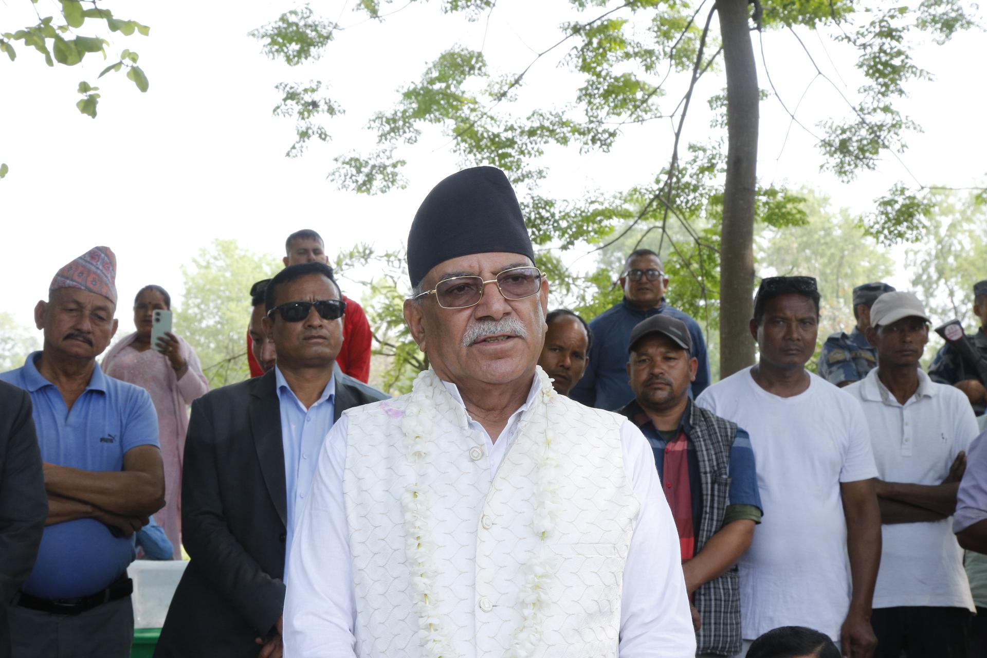 २०८४ सम्म सरकारतिर नहेर्ने भनेका प्रचण्डको नजर किन सिंहदरबारमै ?