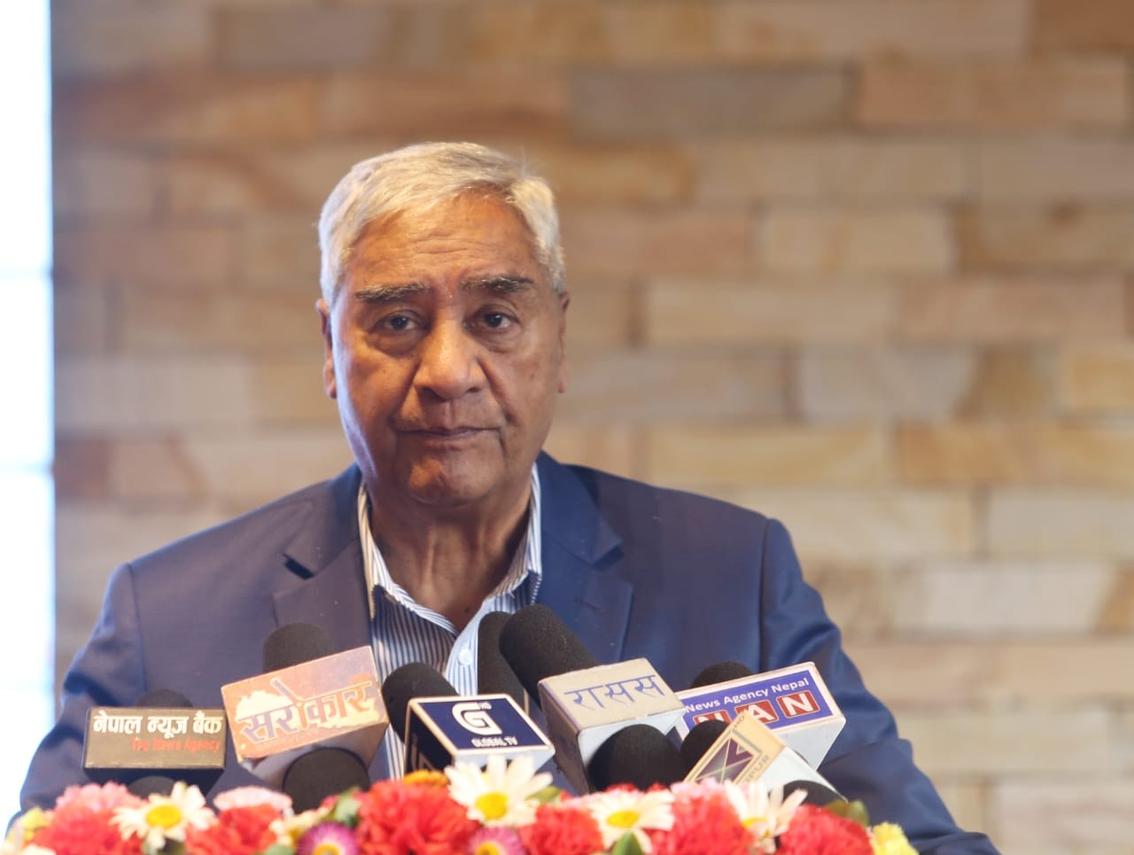 विदेशी विद्यार्थीलाई नेपालमा आकर्षित गरिनुपर्छ : देउवा