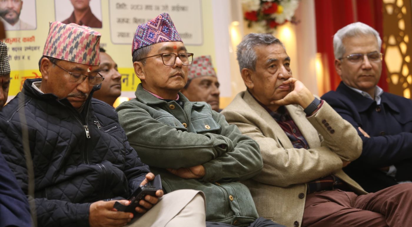 नयाँ दलको लहर र पुराना दलको पकडले दोहोरो चुनावी चेपुवामा राप्रपा