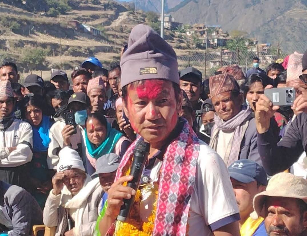 हुम्लामा के गर्दै छन् हर्क साम्पाङ ?
