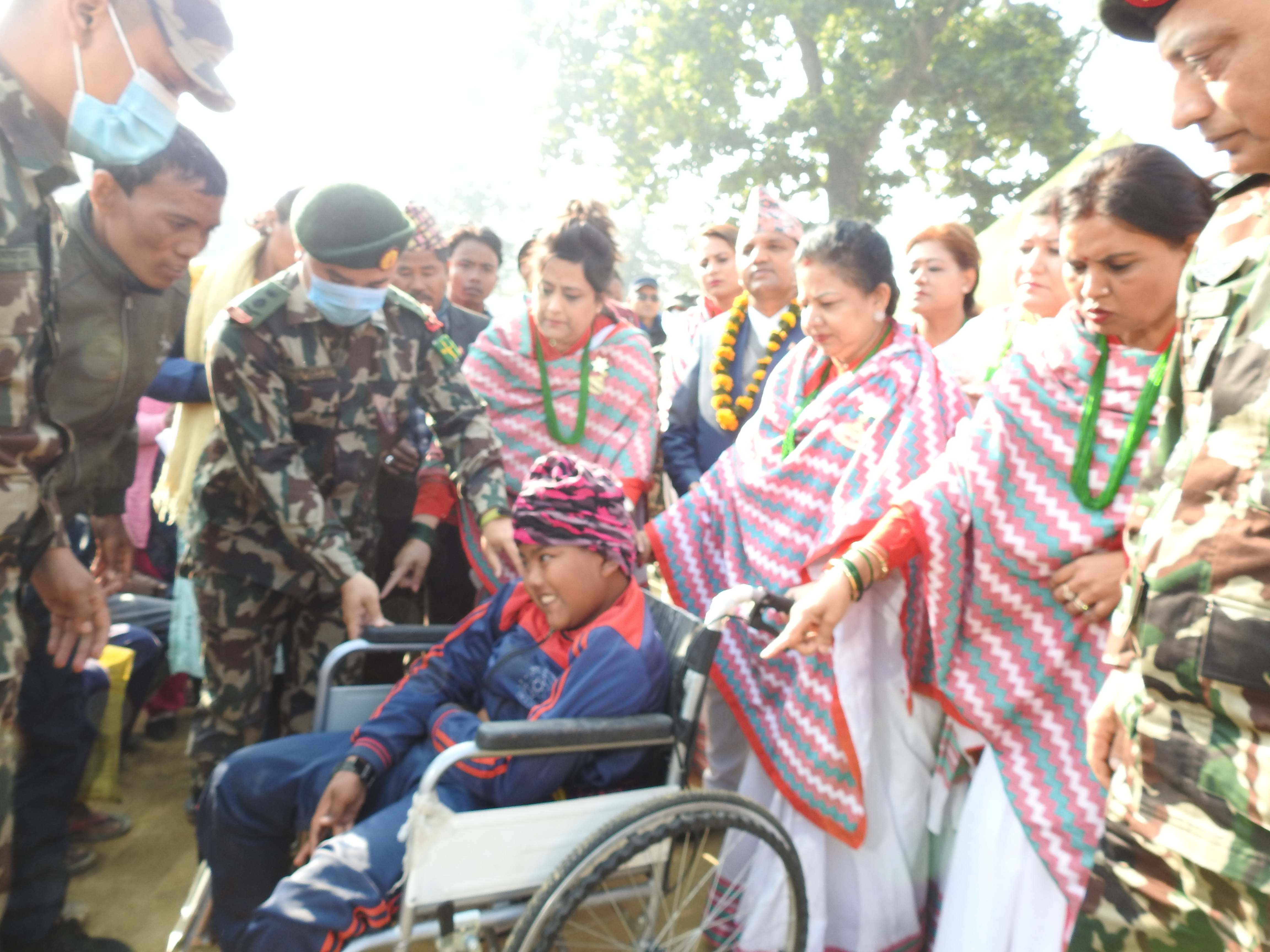 जब सैनिक टोली दुर्गम लालझाडी पुग्यो