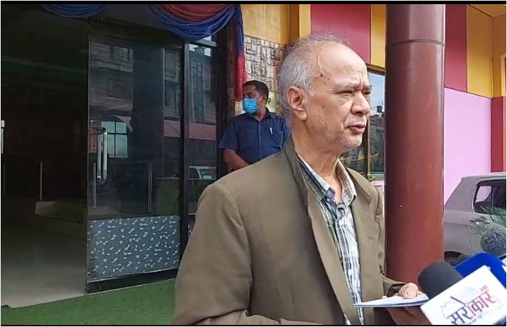 नेपाल समूहको स्थायी कमिटी बैठक: स्पष्टीकरण सोध्ने काम नाजायज, एकतामा जोड दिन ओलीको ध्यानाकर्षण