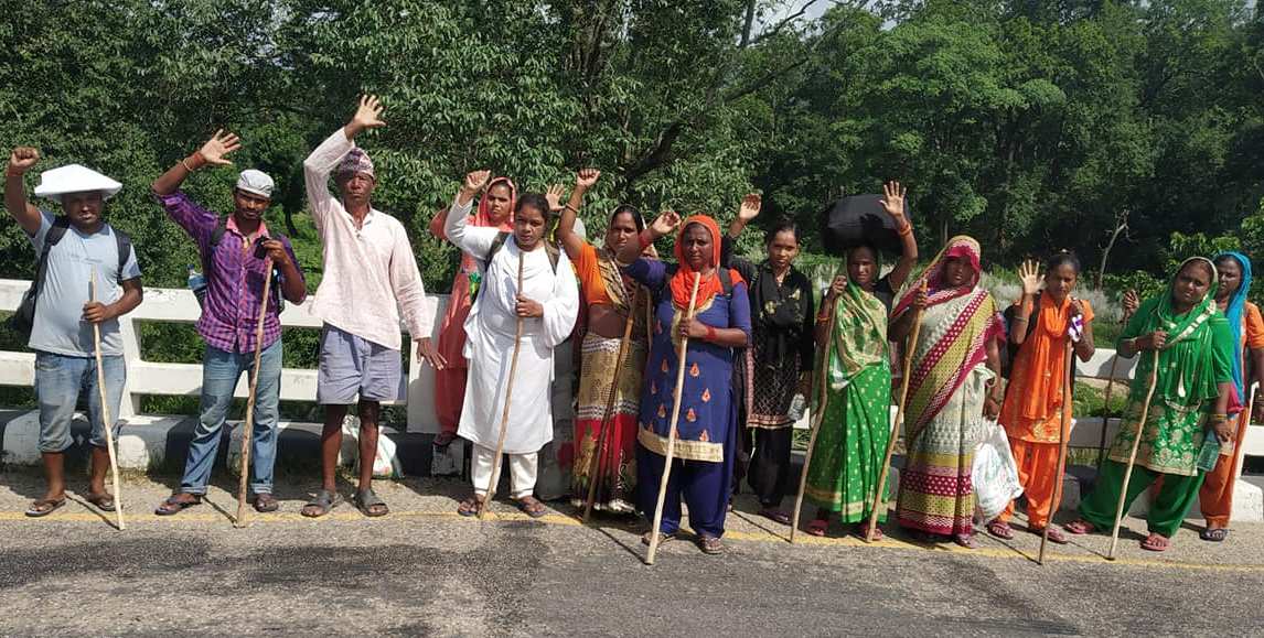 दुई महिलाको शंकास्पद मृत्युमा प्रहरी अनुसन्धान भएन, न्याय माग्दै नेपालगञ्ज–काठमाडौं पैदल मार्च (भिडियाेसहित) 