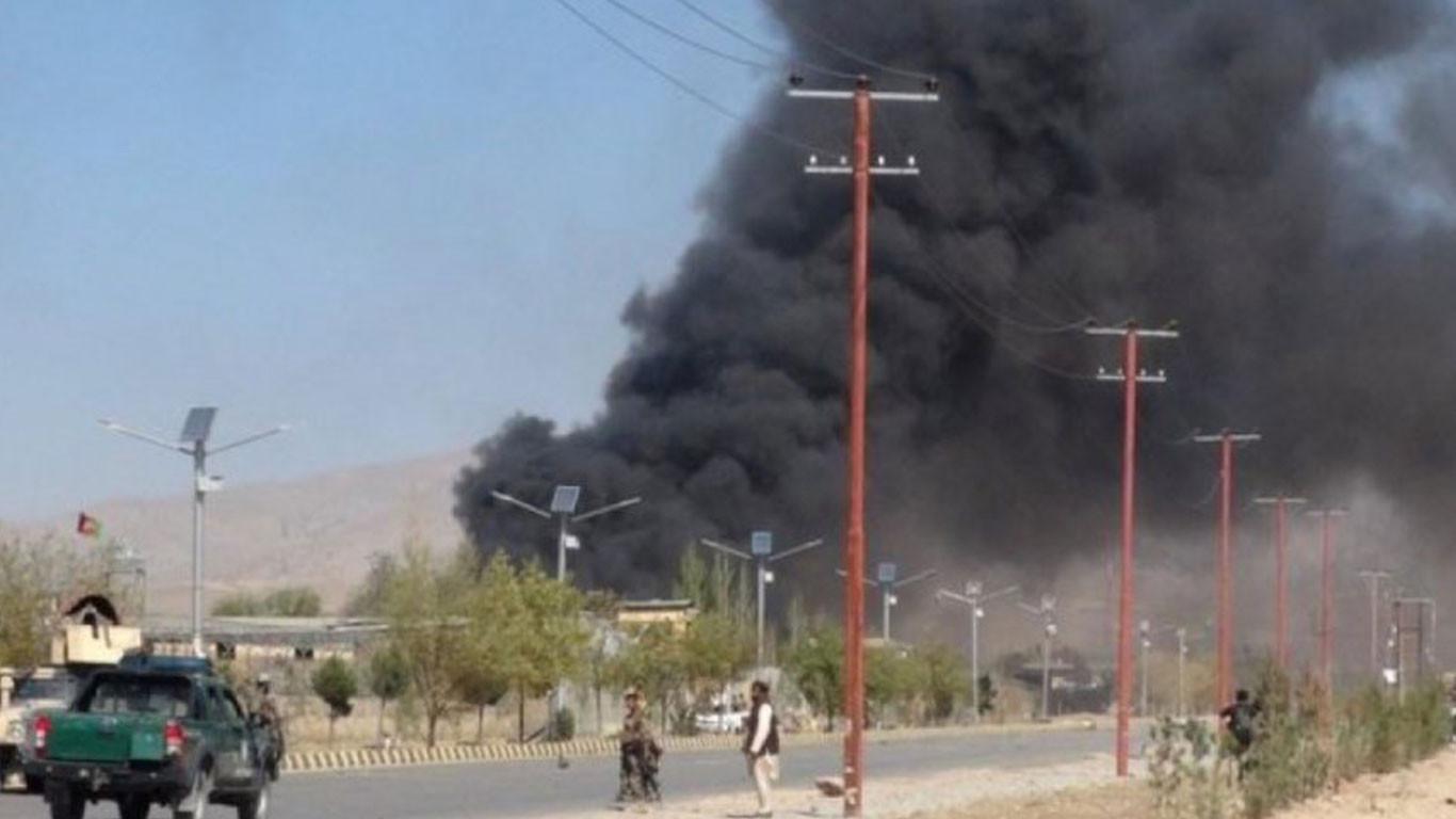 विस्फोट नभएका अमेरिकी हतियारले अझै लिँदै छ अफगानी नागरिकको ज्यान