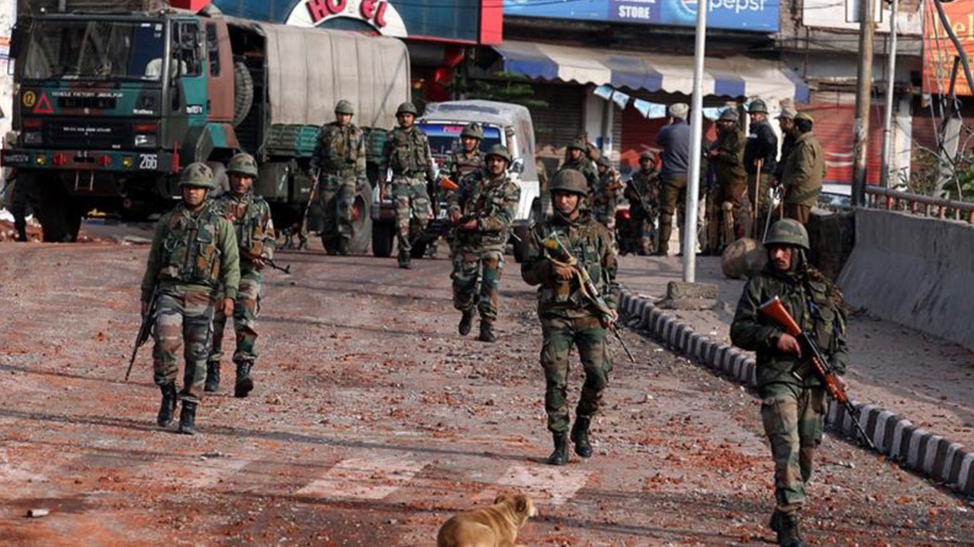 कश्मीरमा सेना–विद्रोही भिडन्त, सात सैनिकको मृत्यु