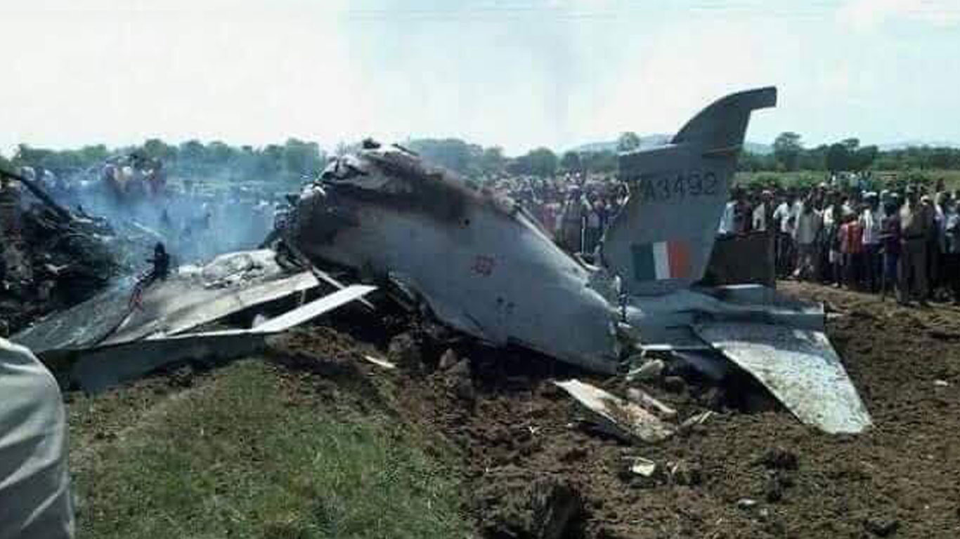 दुई भारतीय लडाकु विमान खसालेको पाकिस्तानकाे दाबी