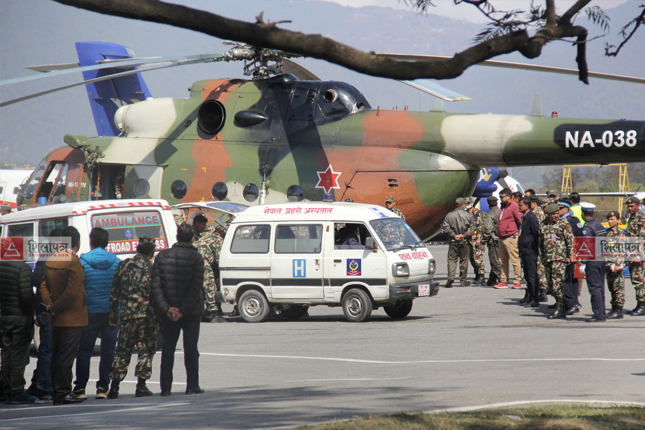 काठमाडौं ल्याइयो हेलिप्टर दुर्घटनामा ज्यान गुमाएकाहरुको शव