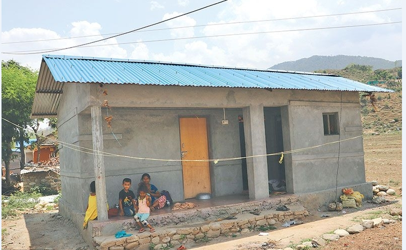 जनता आवास कार्यक्रम : विपन्नलाई घर निर्माण