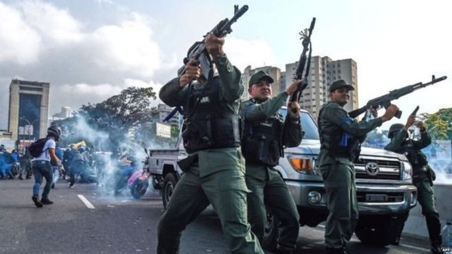 भेनेजुएलाका विपक्षी नेतामाथि सैन्य विद्रोहको आरोप