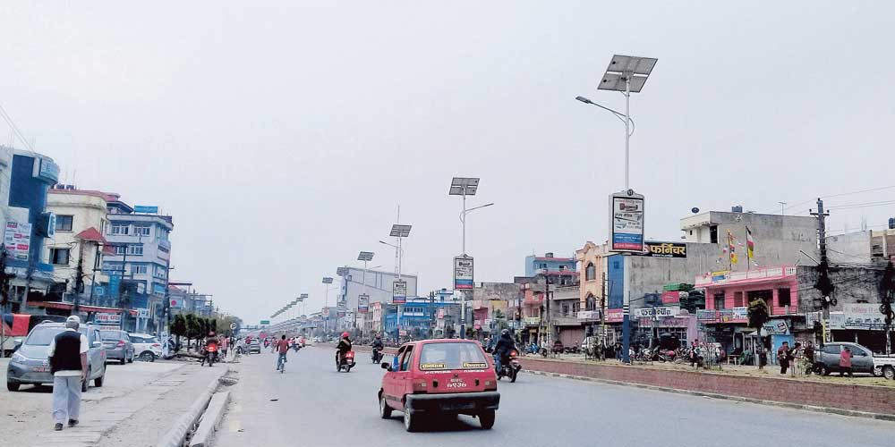 एउटै सडकमा फरक–फरक आदेश