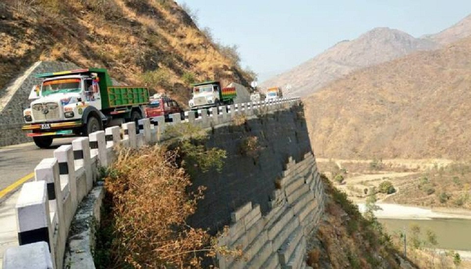 अवरुद्ध बीपी राजमार्ग खुल्यो