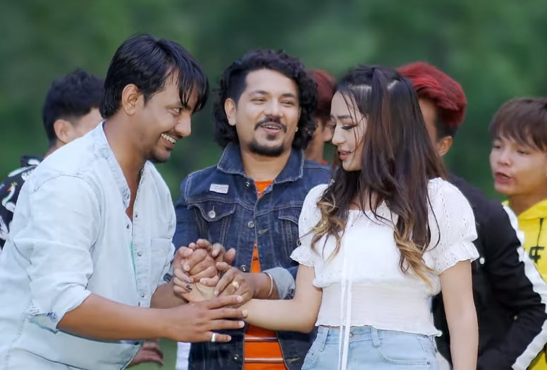 रुपक डोटेलको 'लभगुरु' (भिडियाेसहित)