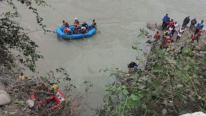 ऋणको बोझले त्रिशूलीमा