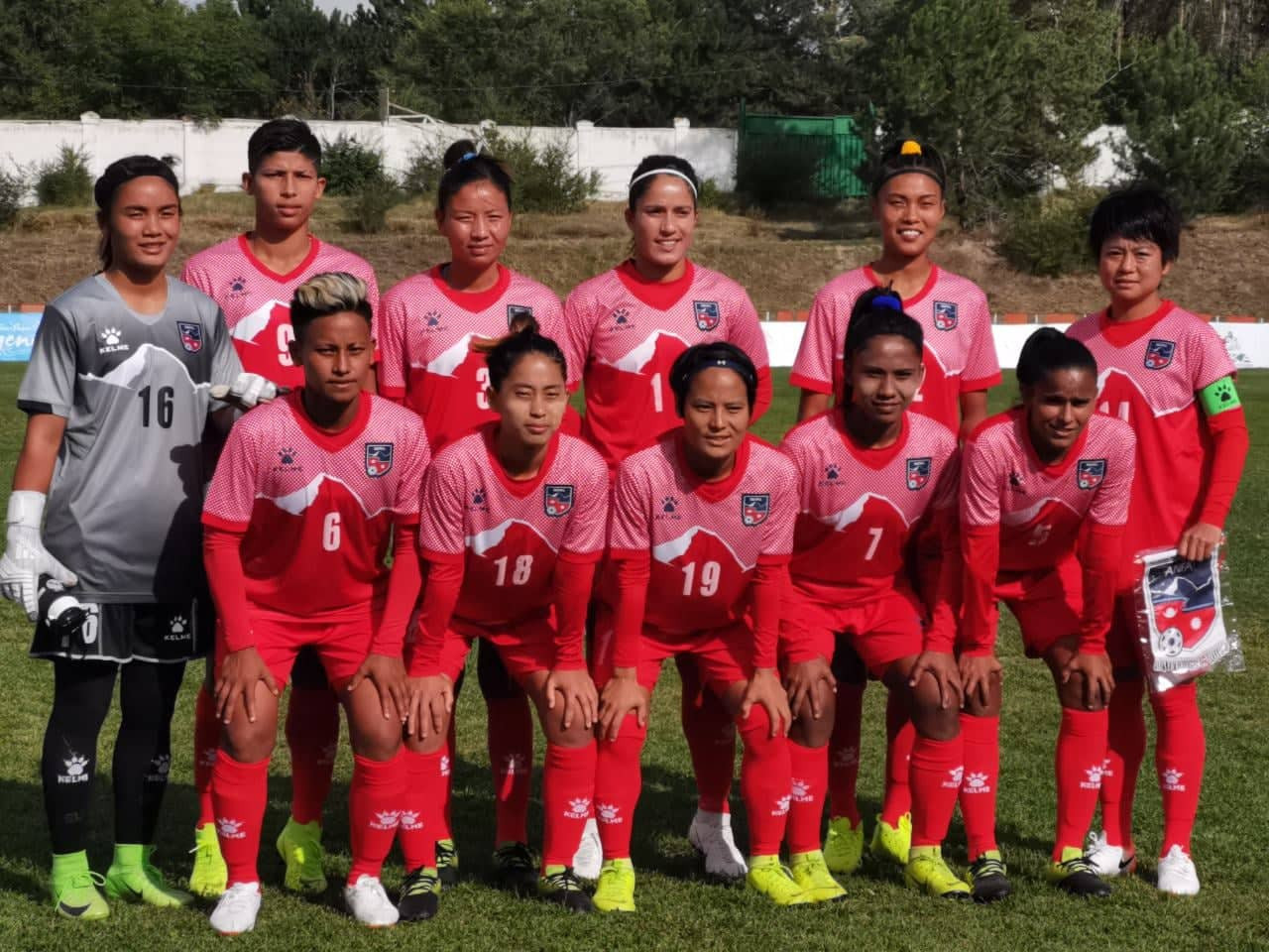 महिला फुटबल टोलीले बंगलादेशसँग दुई मैत्री खेल खेल्ने