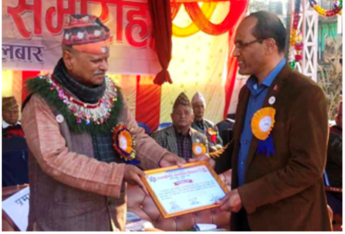 कुमारी बैंकद्वारा पञ्च मुनिदेव माध्यमिक विद्वालयलाई सहयोग