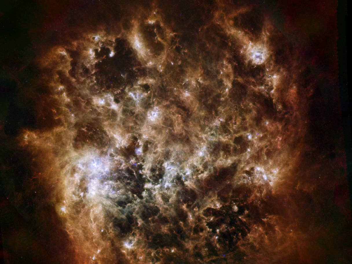 एक विशाल दानव आकारको आकाशगंगा अकस्मात् लुप्त भएपछि वैज्ञानिक हैरान