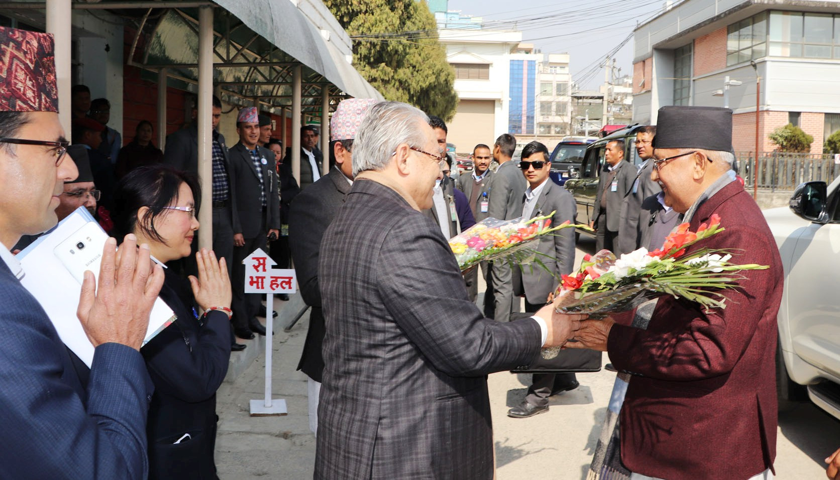 सरकार र निजी क्षेत्रको प्रयासबाट समृद्धि सम्भव : प्रधानमन्त्री