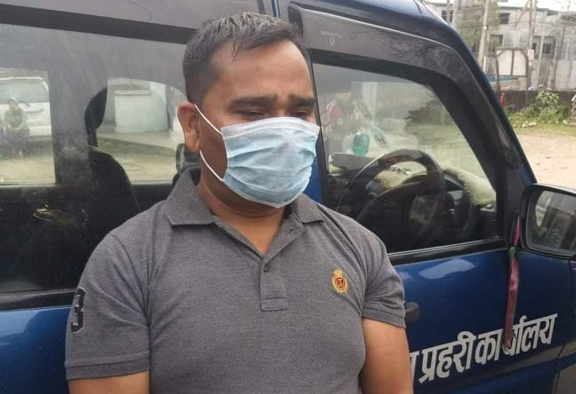 बढी भाडा लिई यात्रु अलपत्र पार्नेसहित २८ जना पक्राउ