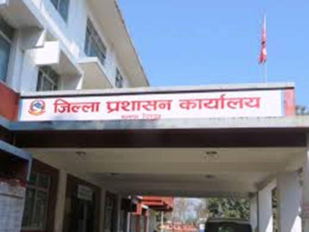कोभिड —१९ : चितवनमा अनुमतिपत्र वितरण बन्द