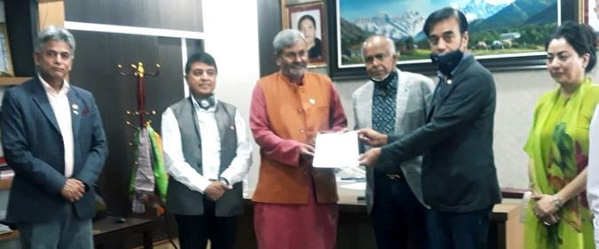 लकडाउन लम्बिए उद्योगी व्यवसायीले श्रमिकको भुक्तानी स्थगित गर्ने