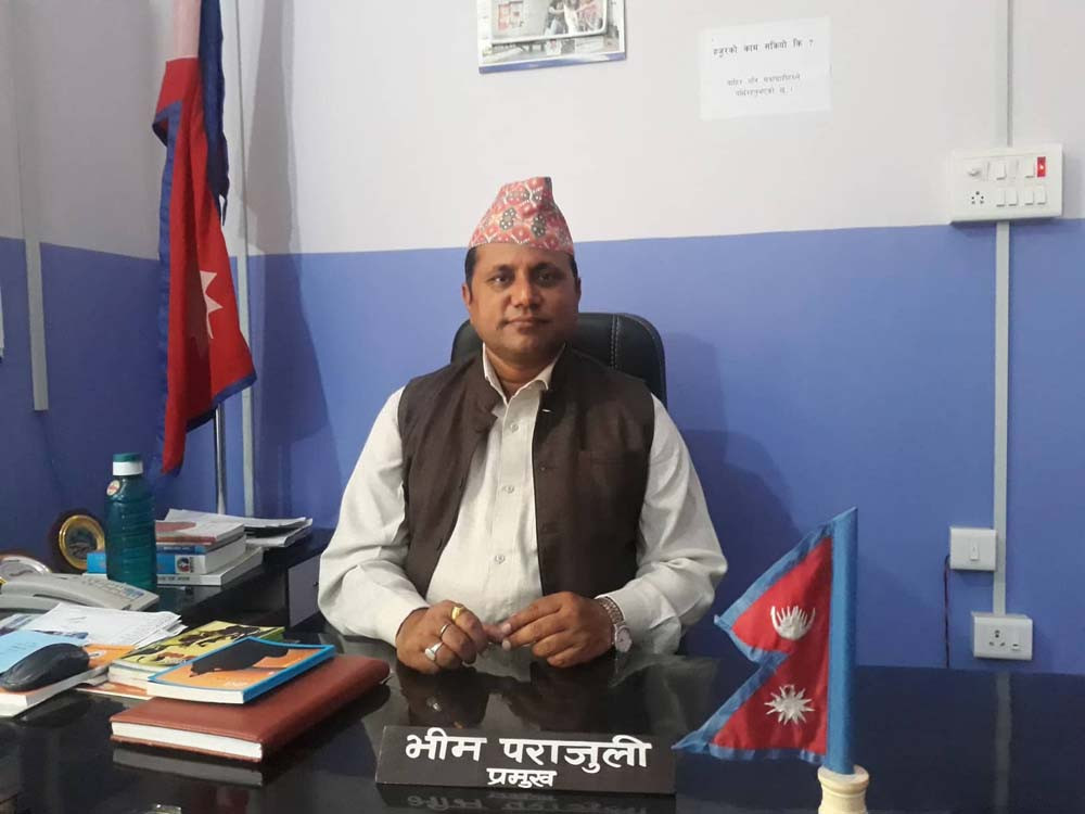 विराटनगरका मेयर भन्छन् : काठमाडौंबाट फर्काइएका सर्वसाधारणको जिम्मा म लिन्नँ