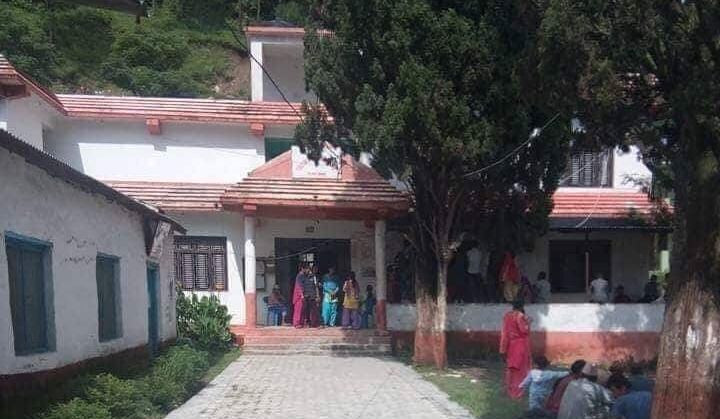 बझाङमा जिल्लाबाहिरबाट आउनै नदिइने, आए १४ दिन क्वारेन्टाइनमा बास
