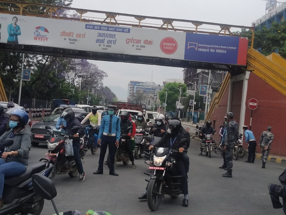 लकडाउनको ४३औँ दिन : अघोषित खुकुलाे, मोडालिटीको मस्यौदा तयार पार्दै उच्चस्तरीय समिति