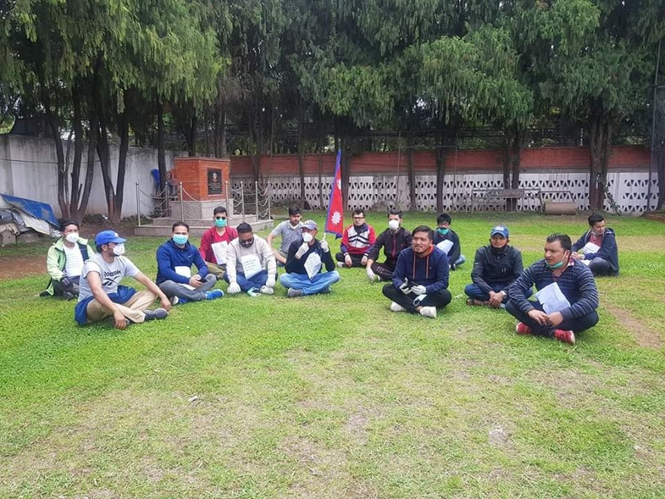 भारतीय दूतावास अगाडिबाट अनेरास्ववियूका नेता-कार्यकर्ता पक्राउ