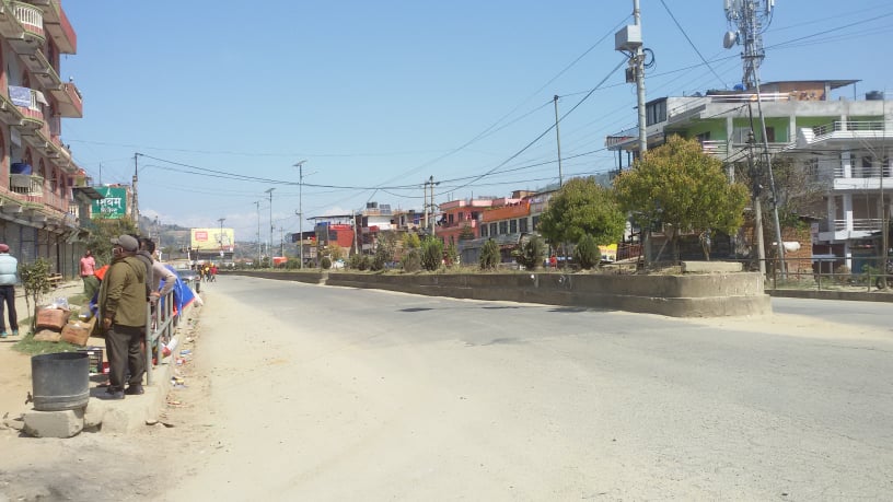 धुलिखेल-खावा सडक विस्तार: १६ महिनामा १२ प्रतिशतमात्रै काम