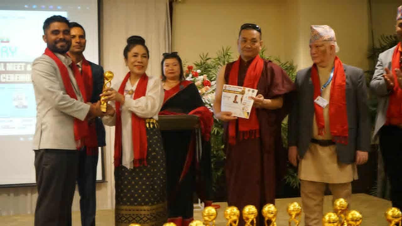 'यूएनआईपी यूएन ग्लोरी अवार्ड २०२५' थाइल्यान्डमा सम्पन्न, १६ जना नेपालीले पाए शान्ति राजदूत प्रमाणपत्र