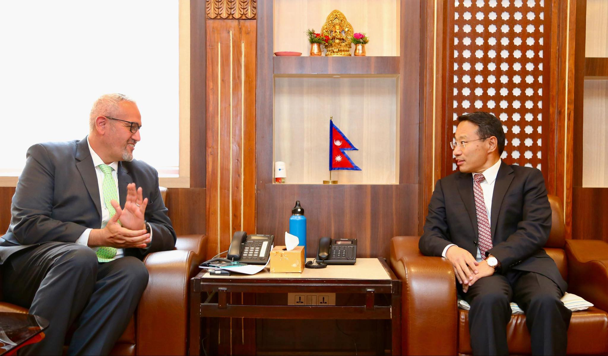 नेपालमा सहायता बढाउन विश्व बैंकका प्रतिनिधिसँग अर्थमन्त्री पुनकाे आग्रह