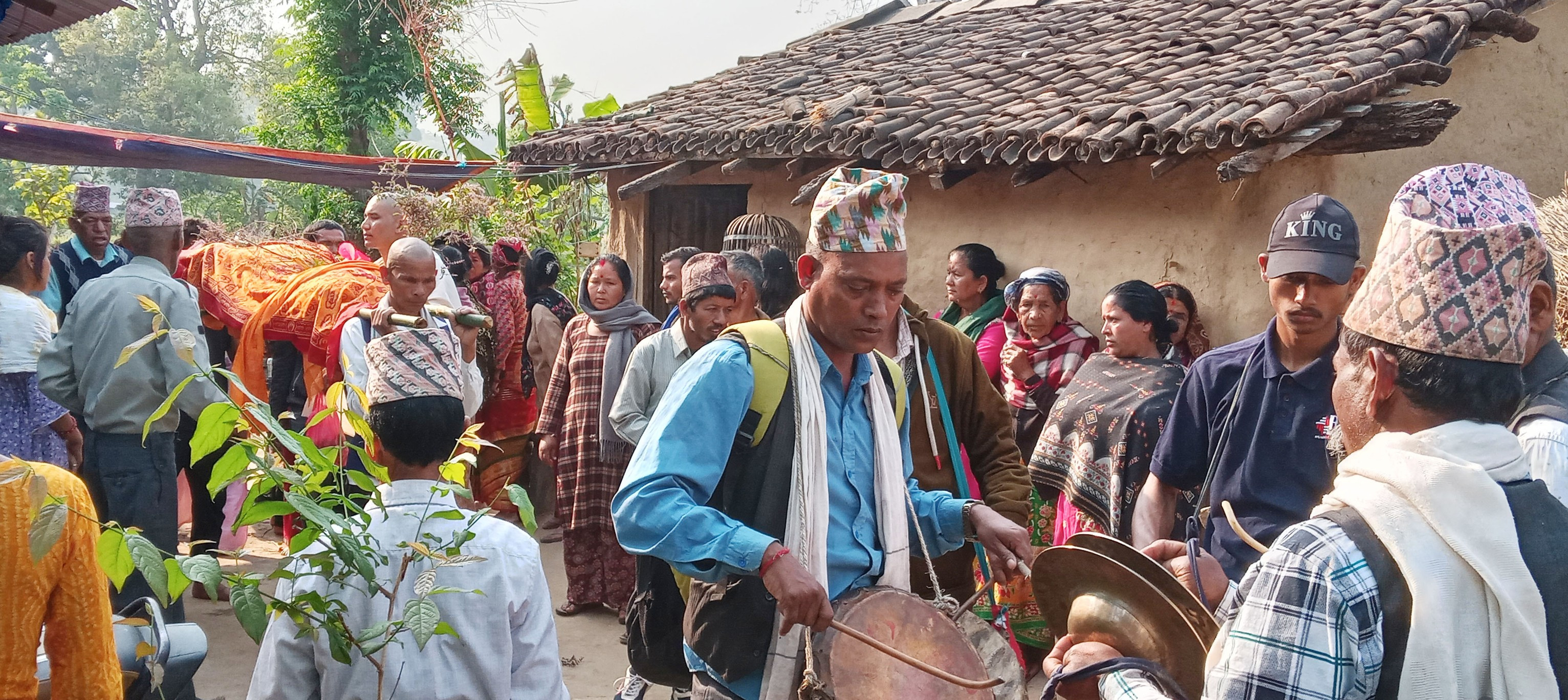 सेनाले बेपत्ता पारेका शाहीको २२ वर्षपछि कुशको शव बनाएर अन्त्येष्टि (तस्वीरहरू) 