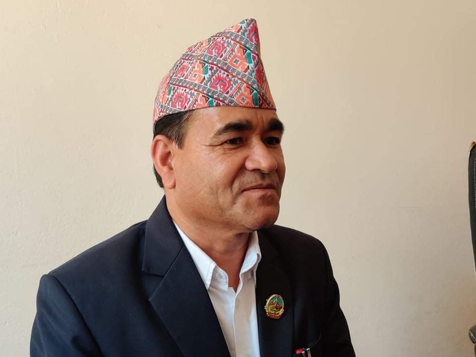 ४२ सांसदकाे हस्ताक्षरसहित लुम्बिनी प्रदेशकाे मुख्यमन्त्रीमा माओवादी नेता केसीकाे दाबी, शपथ आजै