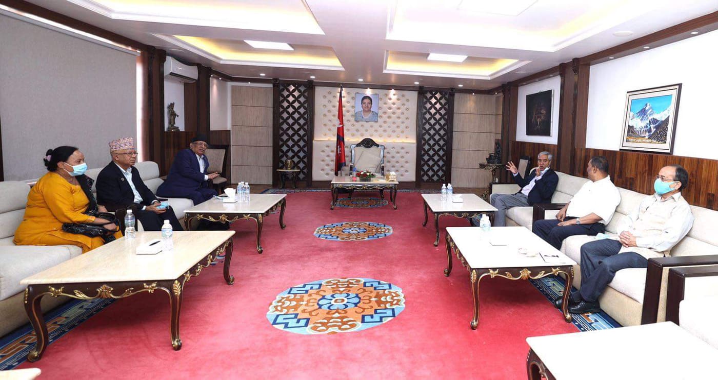 एमसीसीले सकस : बालुवाटारमा भेला भए सत्ता गठबन्धनका नेता