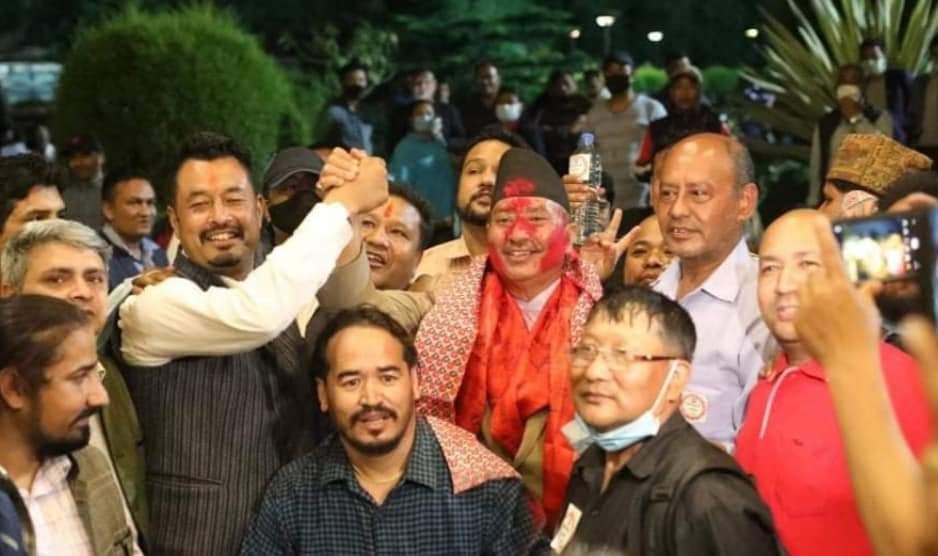काठमाडौं महानगरमा देउवानिकट उम्मेदवारलाई हराउँदै निलकाजी शाक्यको प्यानलै विजयी