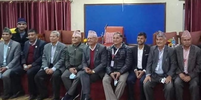 एमालेको अन्तिम केन्द्रीय कमिटी  बल्ल सुरु, पदाधिकारी बढाउने र पोलिटव्युरो ब्युँताउने विषयमा छलफल