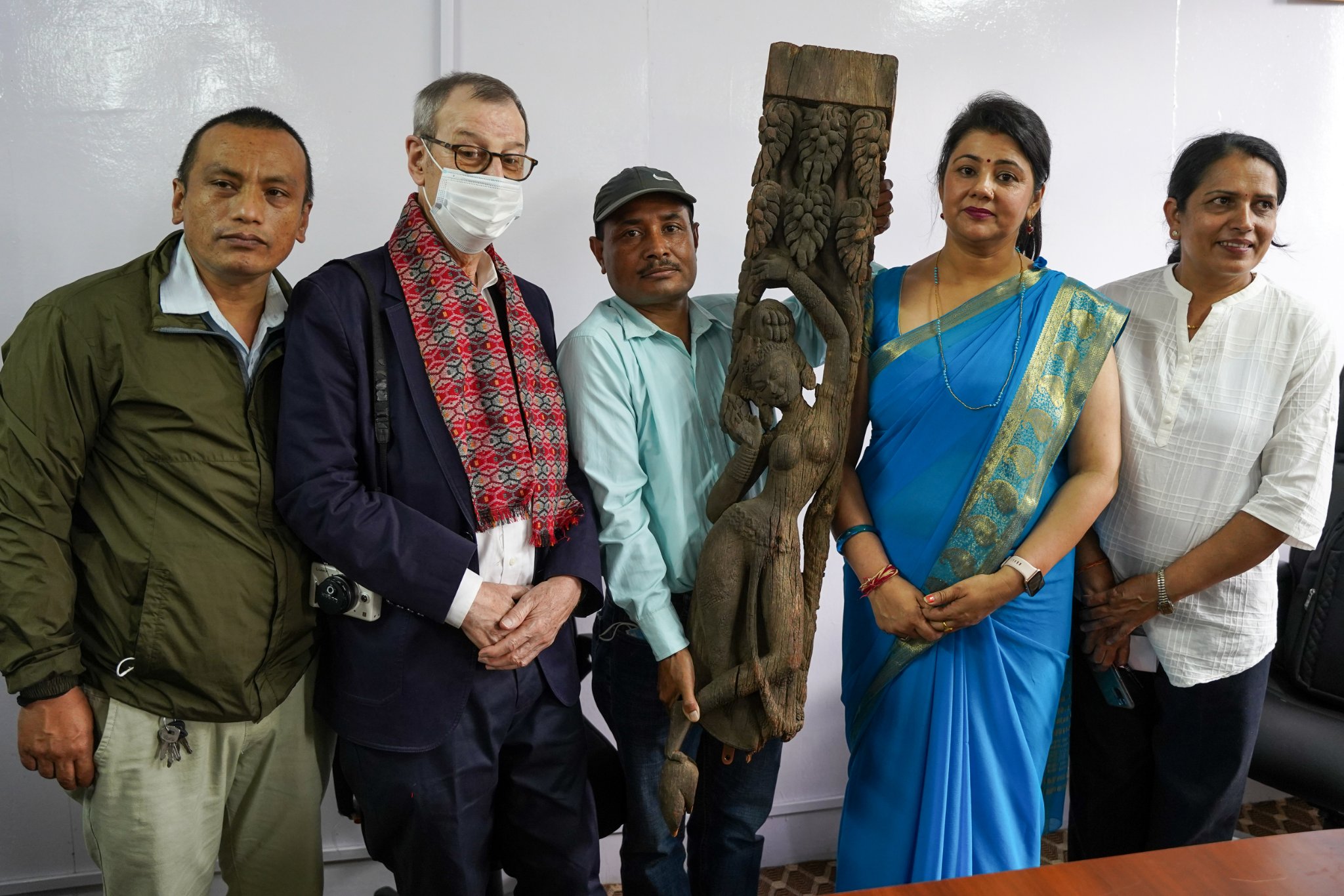 चोरी भएर अमेरिका पुगेको टुँडाल र प्रस्तरको शिव मूर्ति नेपाल फिर्ता