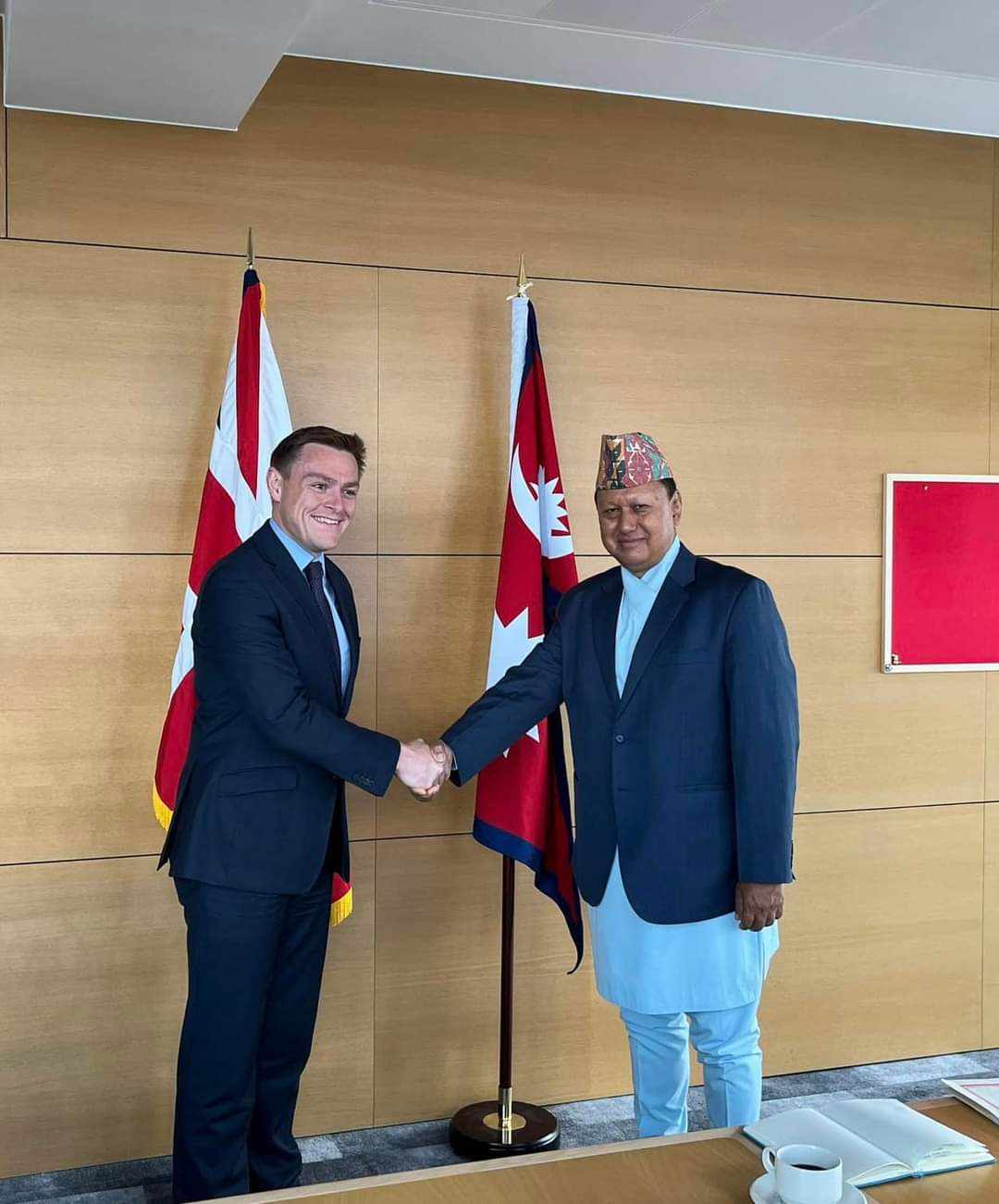 नेपालको स्वास्थ्य क्षेत्रमा बेलायतको सहयोग जारी रहन्छ : बेलायती स्वास्थ्य राज्यमन्त्री क्वीन्स