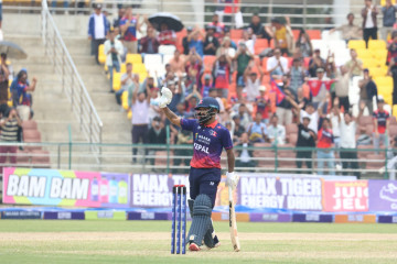 दीपेन्द्रको उत्कृष्ट प्रदर्शनमा नेपालद्वारा यूएईसामू मध्यम लक्ष्य प्रस्तुत