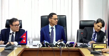 १७ लाखभन्दा बढी नेपाली रहेको खाडीमा तनाव बढ्दै जाँदा के गर्दै छ सरकार ?