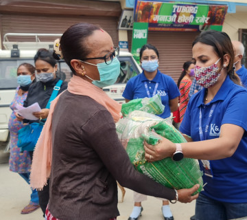 अमेरिकी कम्पनी पीसीले कोरोना प्रभावित ११० नेपाली श्रमिकलाई गर्‍यो खाद्यान्न सहयोग 