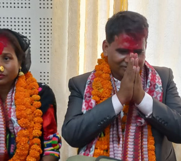 एमालेबाट धनगढीको मेयरमा चन्द र उपमेयरमा रानाले गरे मनोनयन दर्ता