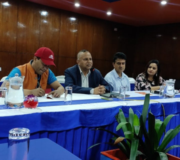 अब देश दुई पार्टी सिस्टममा जान्छ, एकको नेता एमाले अर्कोको कांग्रेस : शंकर पोखरेल 