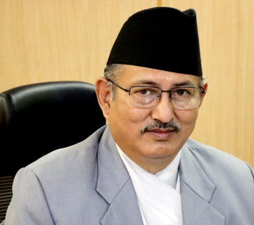 प्रहरीकाे गाेलीले किशाेरी मारिएपछि बर्दिया अशान्त, गृहमन्त्रीले गठन गरे छानबिन समिति