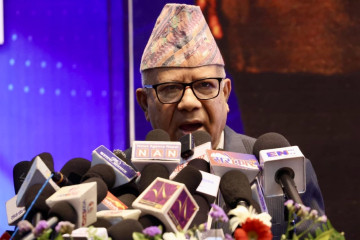 बालेन सरकारको भूमिका शङ्कास्पद रहेको पूर्वप्रधानमन्त्री नेपालको आरोप