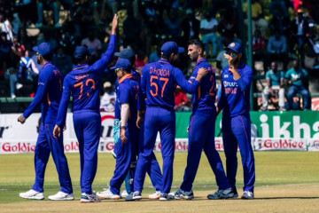 पहिलो एक दिवसीय क्रिकेटमा जिम्बाब्वेविरुद्ध भारतको सहज जित