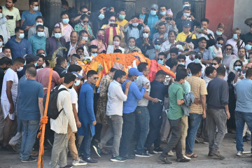 अन्तिम यात्रामा प्रदीप गिरि (फोटो फिचर) 