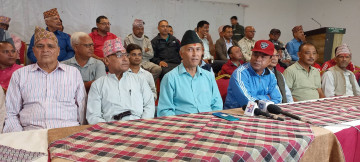 स्वतन्त्र उम्मेदवारी घोषणा गर्दै ओझाले भने– धनगढीबाट विद्रोह सुरु भयो