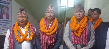 कैलाली ५ मा एमालेको उम्मेदवारी दर्ता 