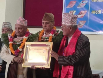 भारती खरेल स्मृति पुरस्कार तीनजना स्रष्टा र समाजसेवीलाई 